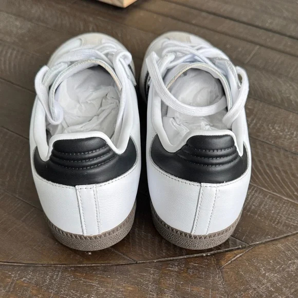 Adidas Samba OG White/Black/Gray Like New! 9.5 Women’s, 8.5 Men’s - Picture 4 of 5